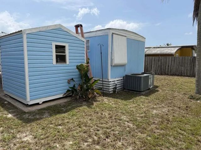2 of 19 - 8364 Se Sandy Lane, Hobe Sound, FL