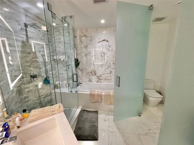 2 of 49 - 851 Ne 1st Avenue #2605, Miami, FL