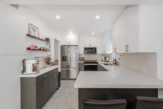 5 of 30 - 7101 Sw 113th Avenue, Miami, FL