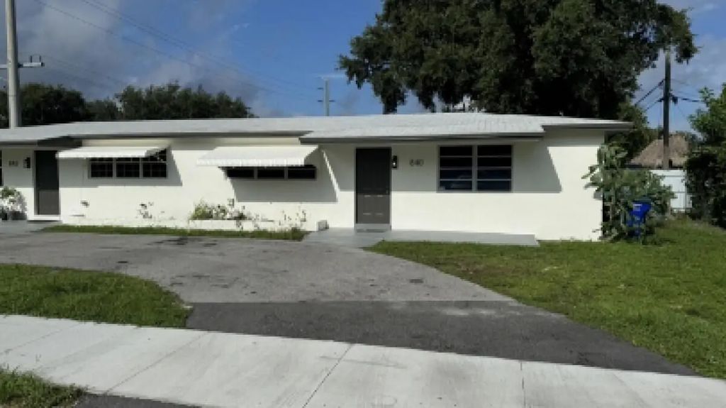 842 S 63rd Avenue, Hollywood