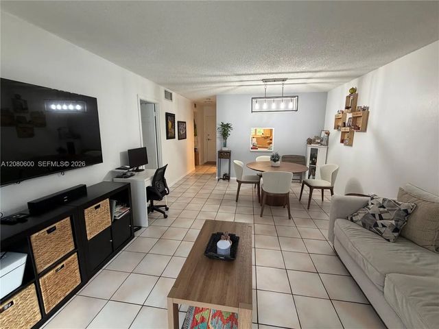 2 of 23 - 7703 Camino Real #a106, Miami, FL