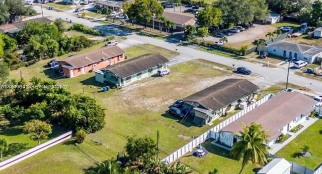 5701 Sw 27th Street, West Park