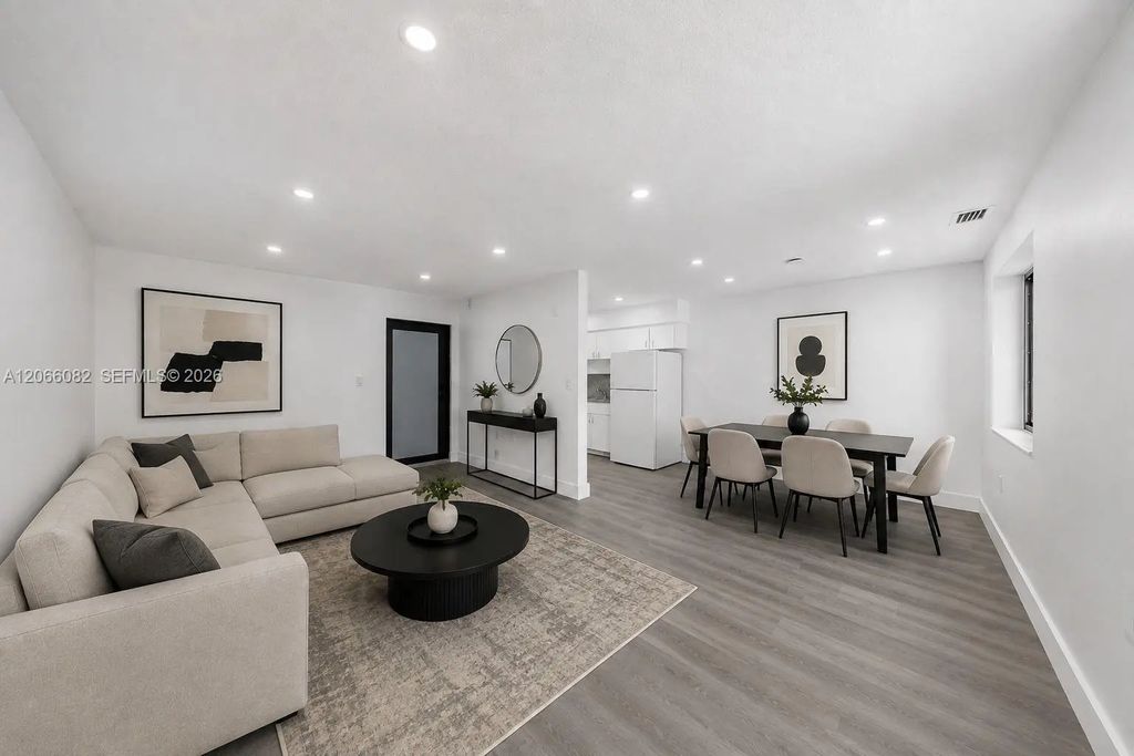 17150 Ne 23rd Avenue #10, North Miami Beach