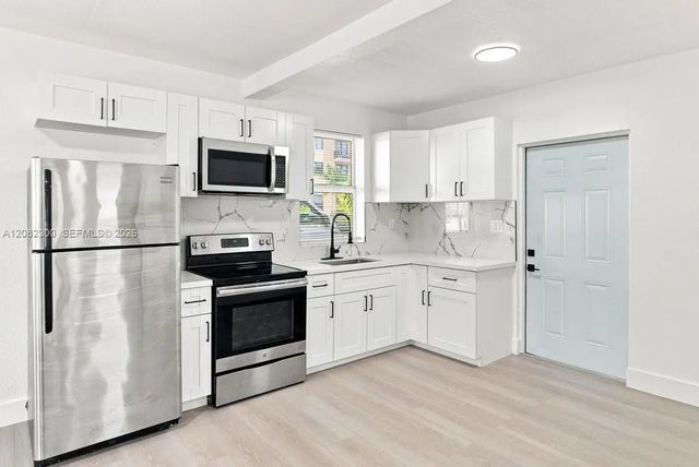 2 of 17 - 10219 Sw 184th Street, Cutler Bay, FL