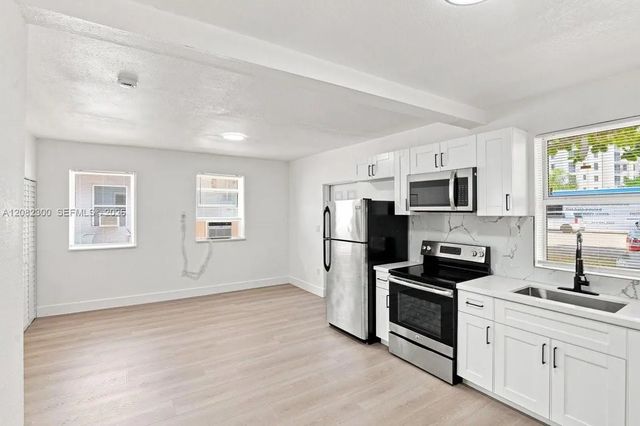 5 of 17 - 10219 Sw 184th Street, Cutler Bay, FL
