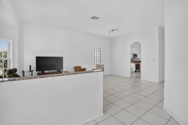 4 of 52 - 15891 Sw 14th Street, Pembroke Pines, FL