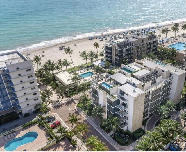 2 of 23 - 2101 S Surf Road #2c, Hollywood, FL