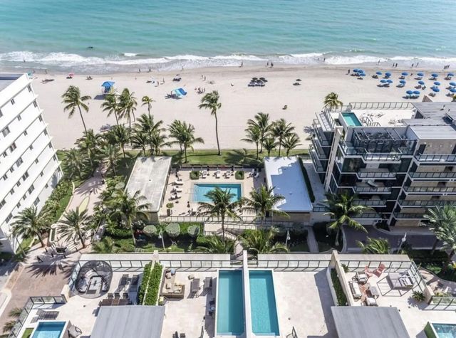 3 of 23 - 2101 S Surf Road #2c, Hollywood, FL