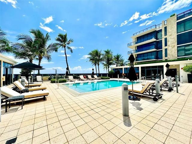 4 of 23 - 2101 S Surf Road #2c, Hollywood, FL