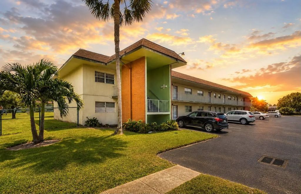 609 S State Road 7 #2d, Margate