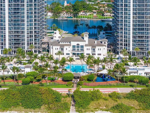 4 of 7 - 4779 Collins Avenue #1805, Miami Beach, FL