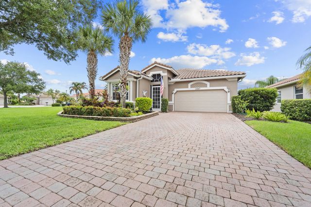 2 of 64 - 11647 Sw Mountain Ash Circle, Port St. Lucie, FL