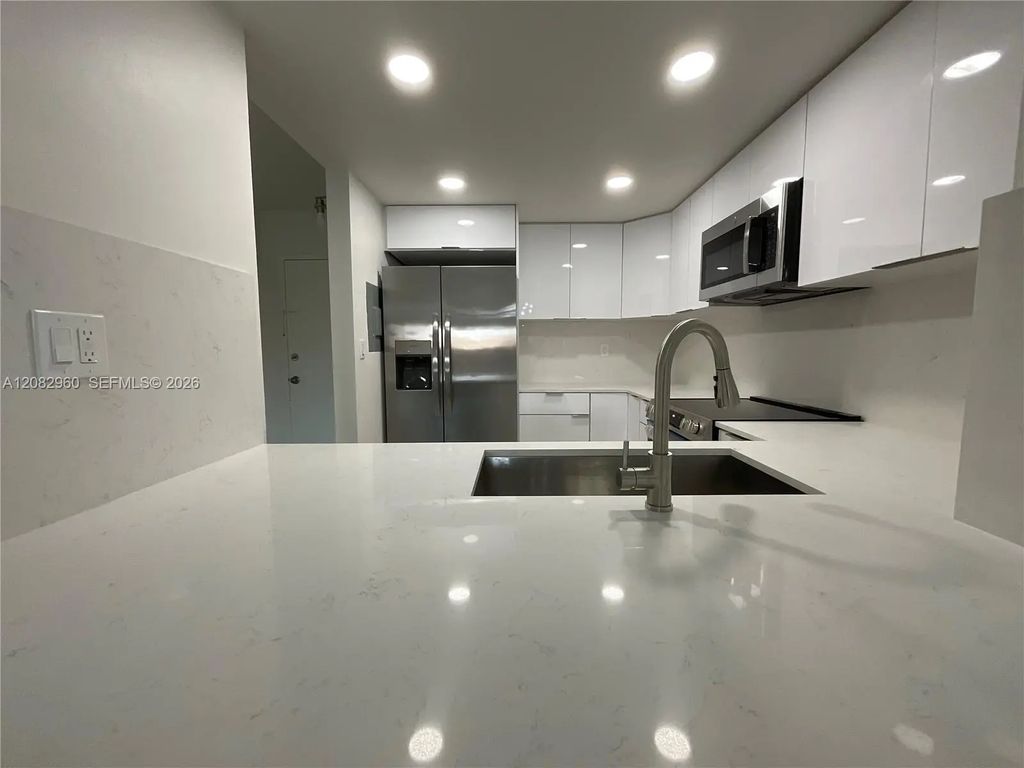 11235 Sw 88th Street #107e, Miami