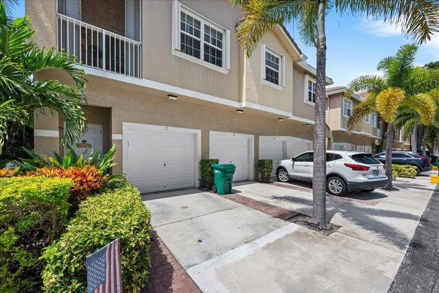 3 of 20 - 113 Lighthouse Circle #c, Tequesta, FL