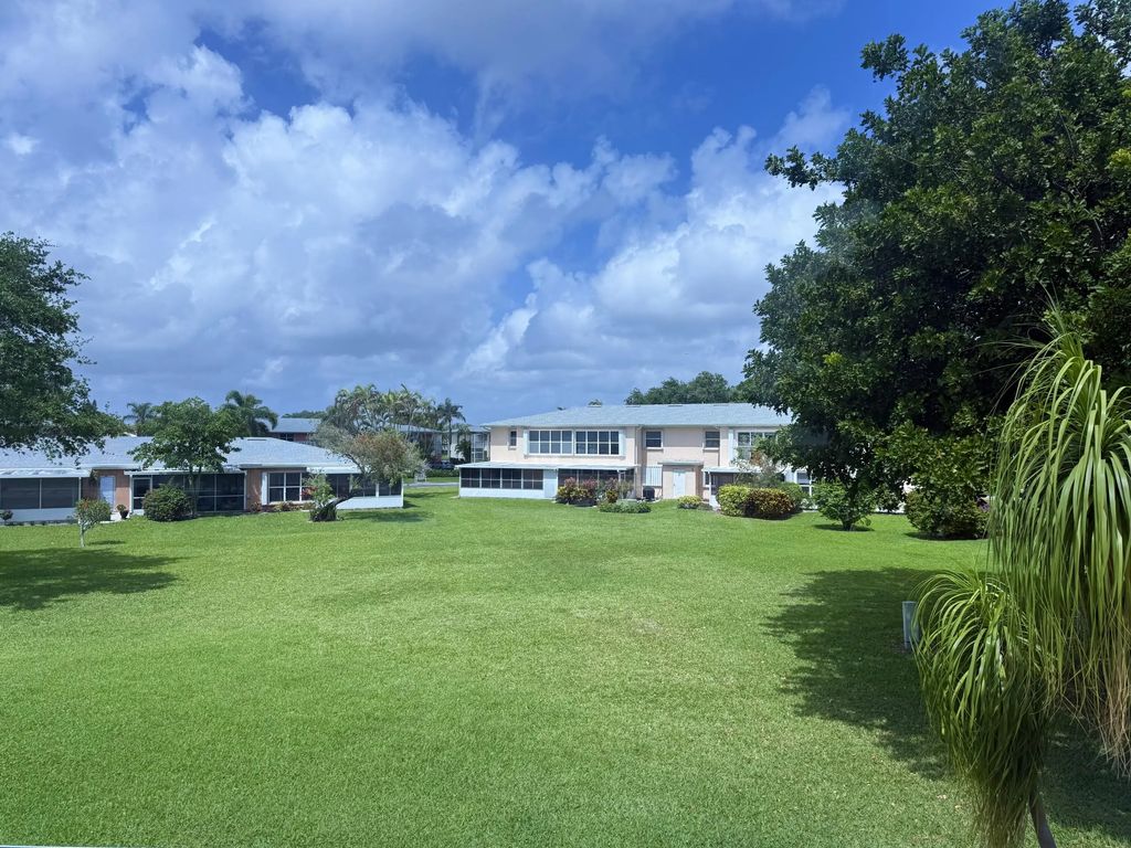 1520 Nw 19th Terrace #203, Delray Beach