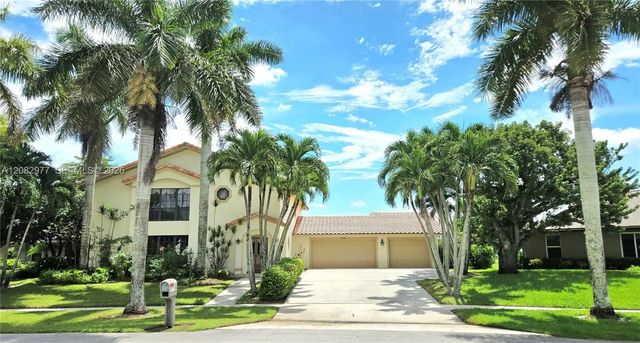 12724 Westport Circle, Wellington