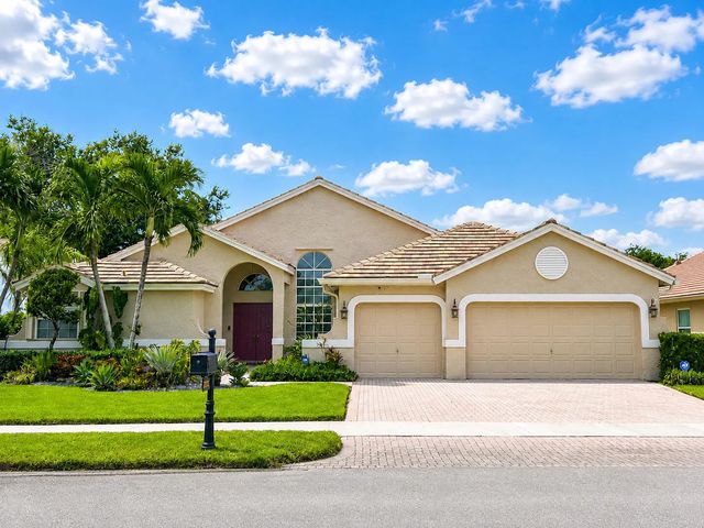 2783 E Abiaca Circle, Davie