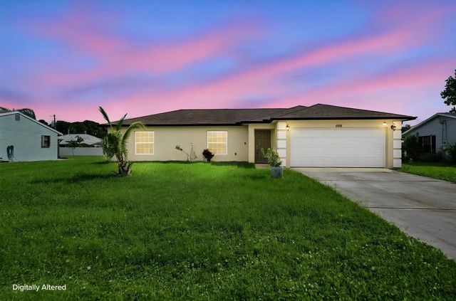 3 of 39 - 538 Sw Prado Avenue, Port St. Lucie, FL