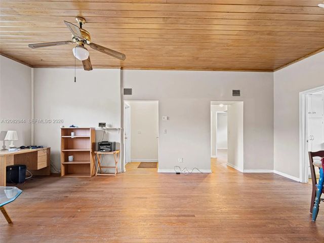 3 of 35 - 4475 Kirk Road, Lake Worth, FL