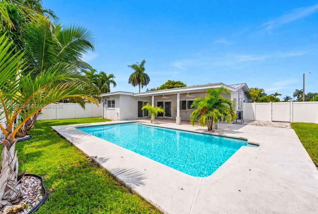 4490 Nw 19th Way, Oakland Park
