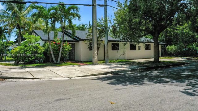 3 of 42 - 3471 Plaza Street, Miami, FL