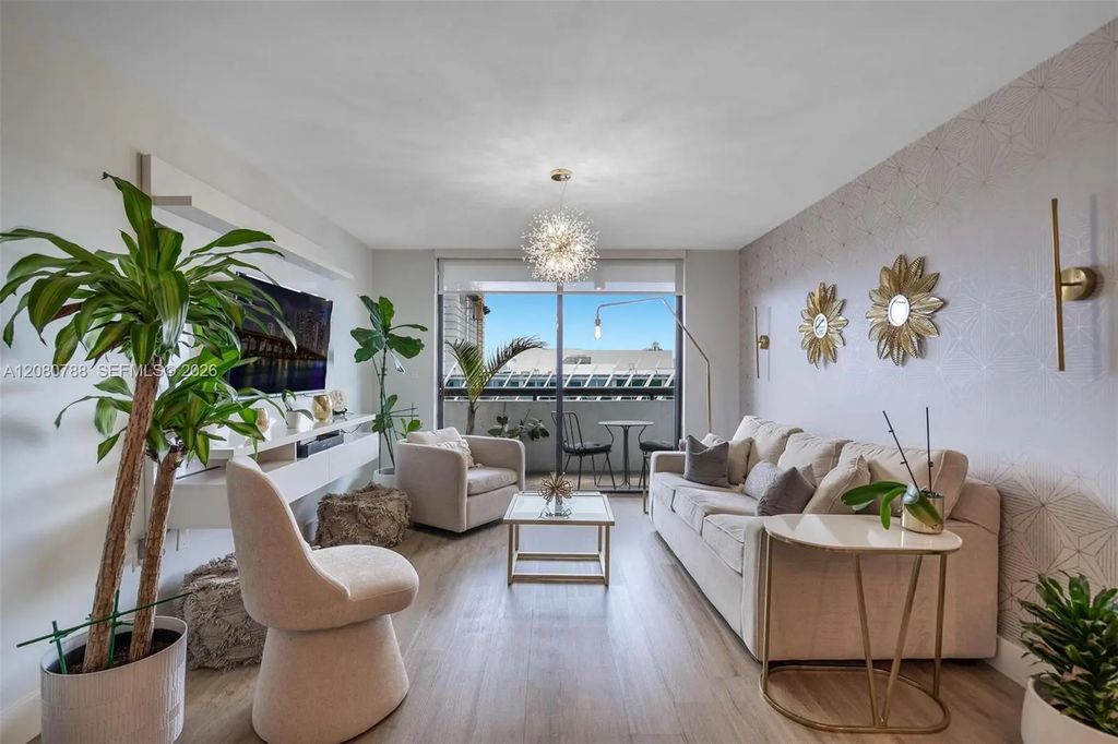 1775 Washington Avenue #6e, Miami Beach