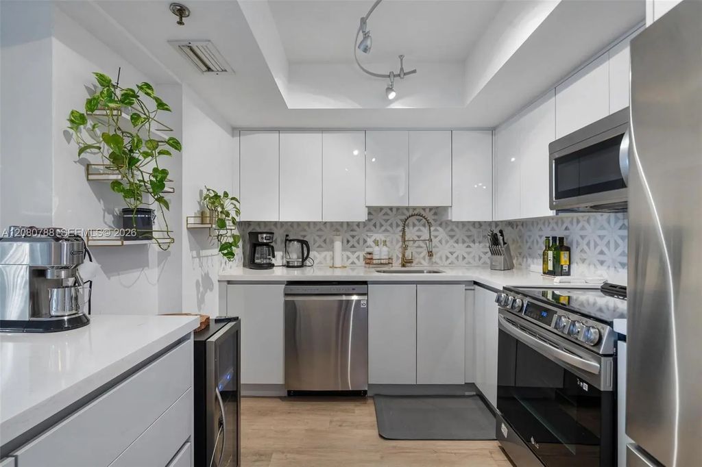 1775 Washington Avenue #6e, Miami Beach