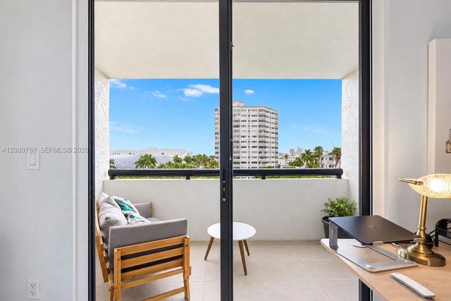 5 of 34 - 1775 Washington Avenue #6e, Miami Beach, FL