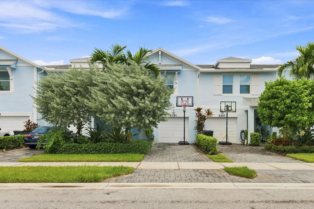 6351 Sailpointe Lane, West Palm Beach