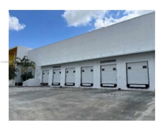 5 of 11 - 1551 Se 36th Avenue, Homestead, FL