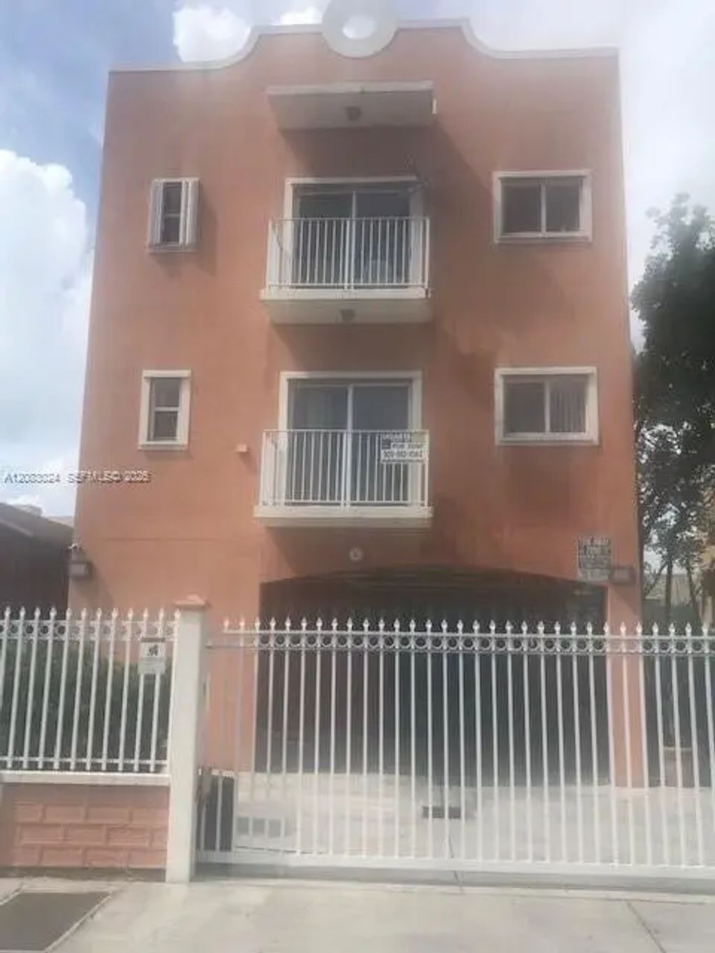 861 Nw 2 Street #303, Miami