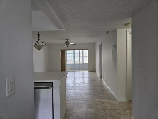5 of 31 - 2700 Casita Way #2140, Delray Beach, FL