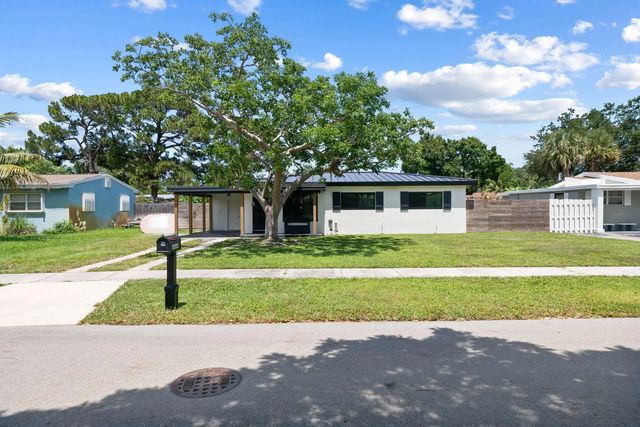 5 of 23 - 1032 Sw 1st Terrace, Pompano Beach, FL