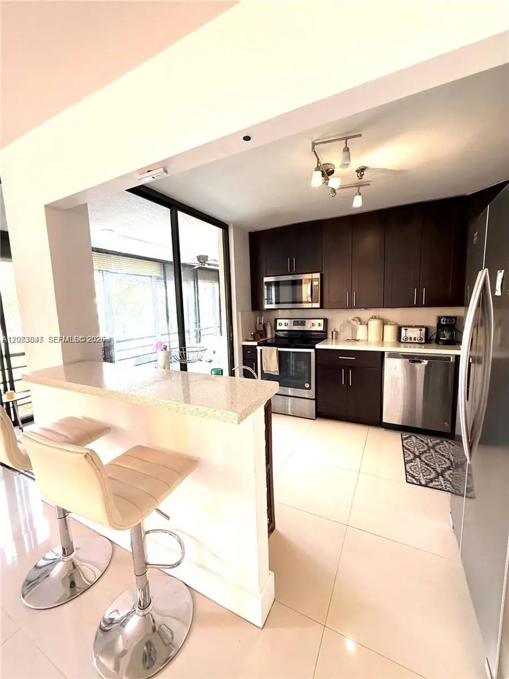 671 Ne 195th Street #227-e, Miami