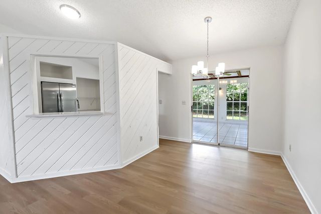 5 of 16 - 2907 Sw Coastal Terrace, Port St. Lucie, FL
