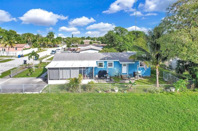 5 of 27 - 2760 Nw 23rd Street, Fort Lauderdale, FL