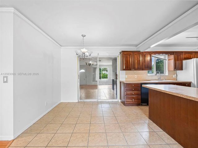 4 of 32 - 3180 Carol Avenue, Palm Springs, FL