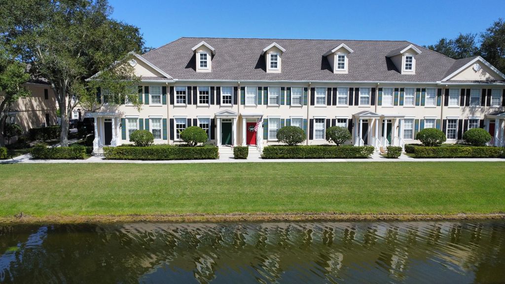 134 Wentworth Court, Jupiter