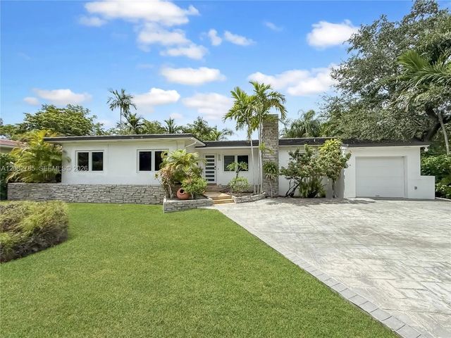 2 of 43 - 3128 Coconut Grove Drive, Coral Gables, FL