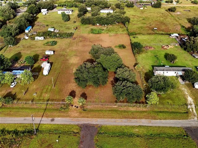 4 of 37 - 655 Estribo Street, , FL