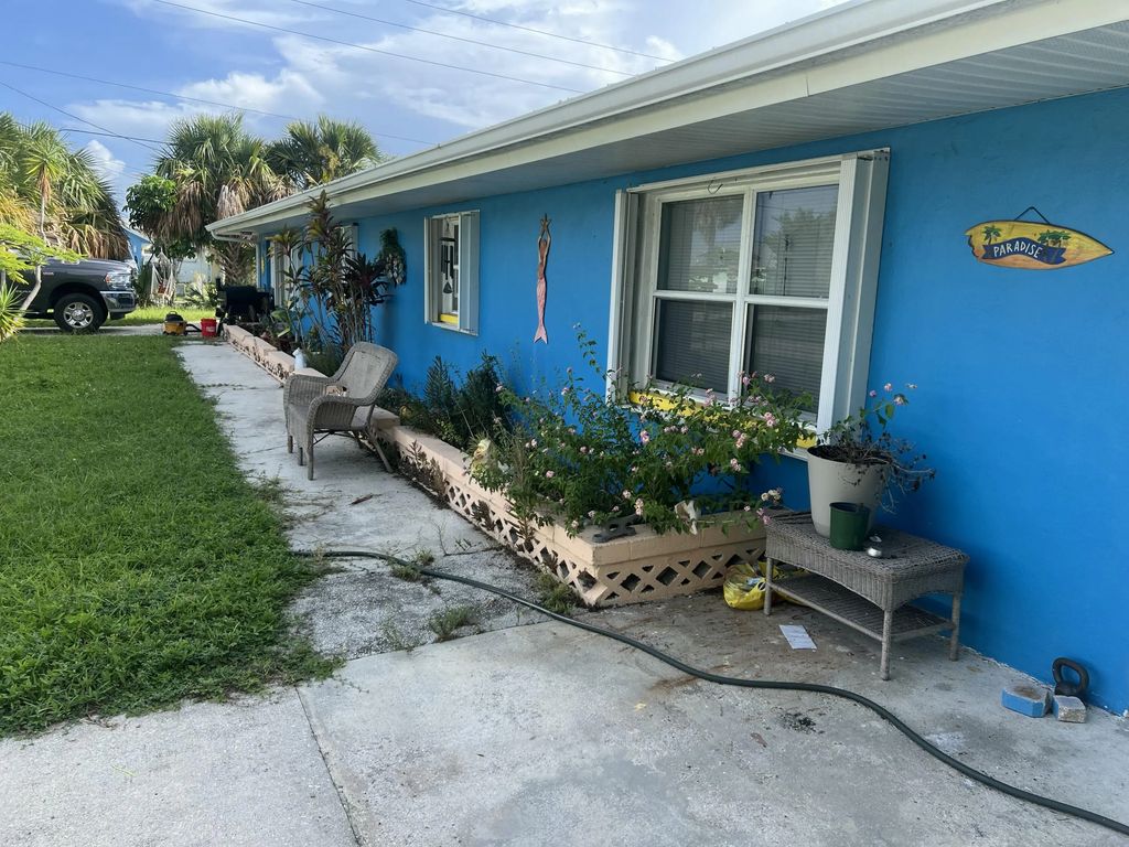 221 Balboa Street #apt A, Fort Pierce