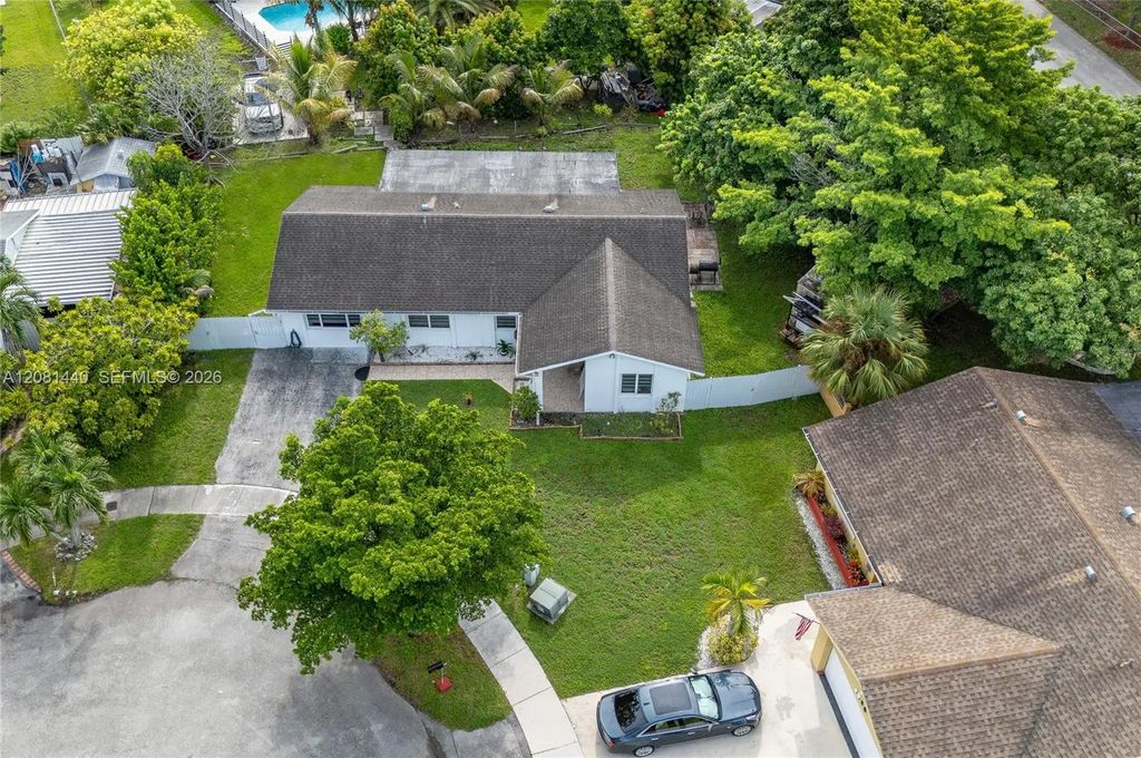 7159 Sw 148th Place, Miami
