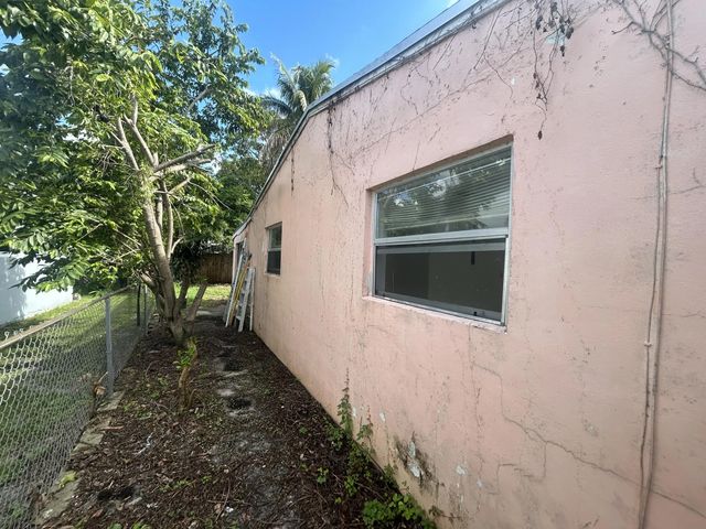 2 of 14 - 6831 Scott Street, Hollywood, FL