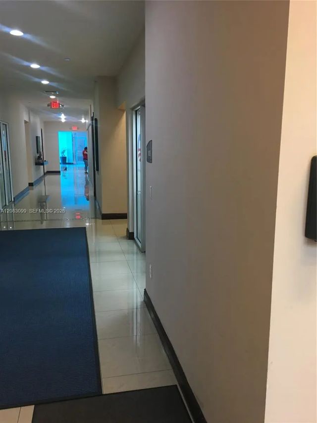 4 of 11 - 2300 W 84th Street #602-c, Hialeah, FL