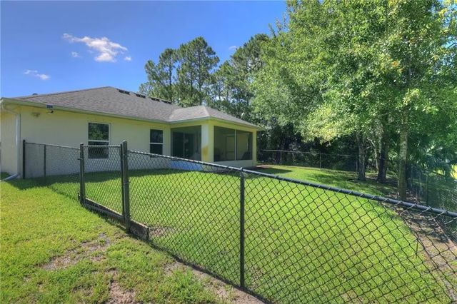 4 of 36 - 8455 105th Avenue, Vero Beach, FL