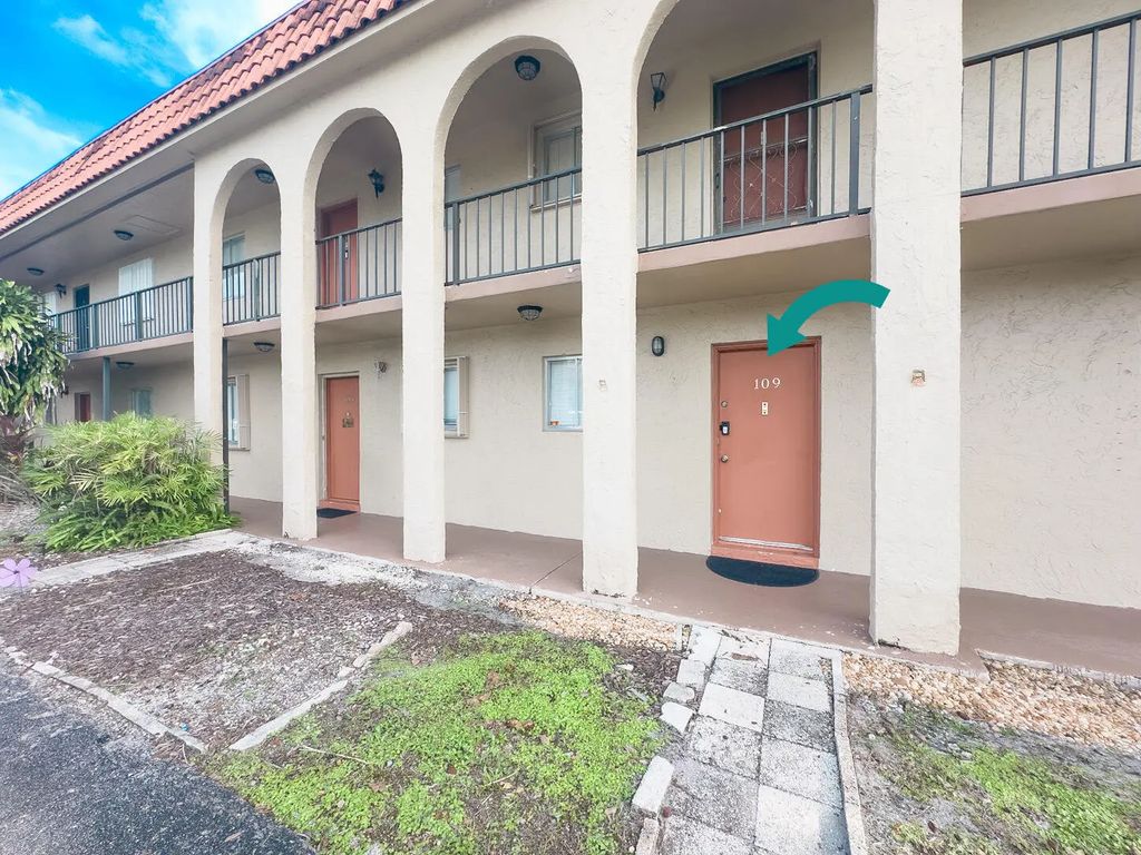 6080 Forest Hill Boulevard #109, West Palm Beach