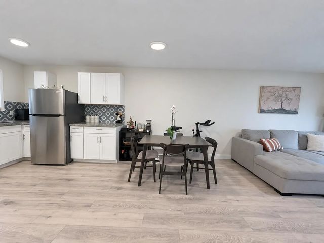 4 of 22 - 6080 Forest Hill Boulevard #109, West Palm Beach, FL