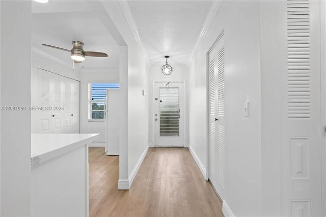 5 of 42 - 27 Abbey Lane #403, Delray Beach, FL