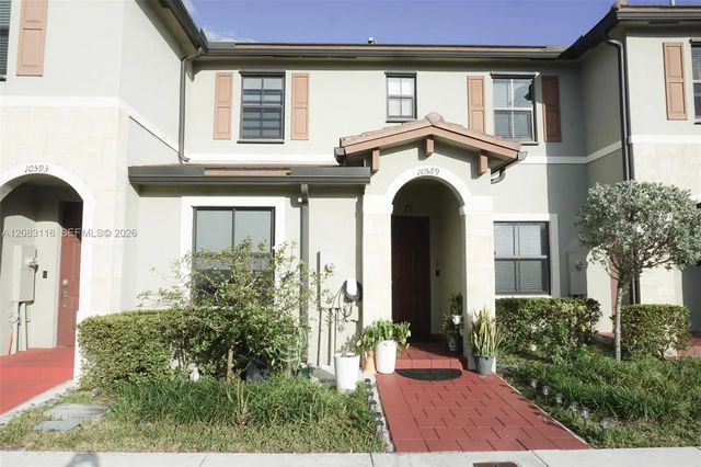 2 of 39 - 10589 W 32nd Lane, Hialeah Gardens, FL