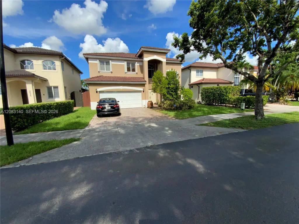 6528 Sw 158th Pass, Miami